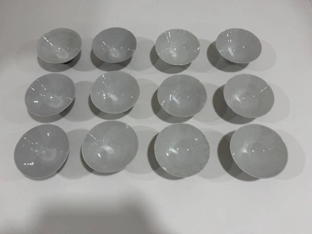 Set of 12 Vintage Blue & White Asian Porcelain Rice Soup Noodle Bowls