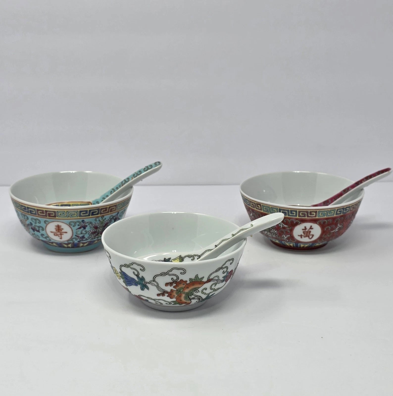 Set Of 3 Vintage Chinese Handpainted Porcelain Rice Soup Bowls Matching Spoons